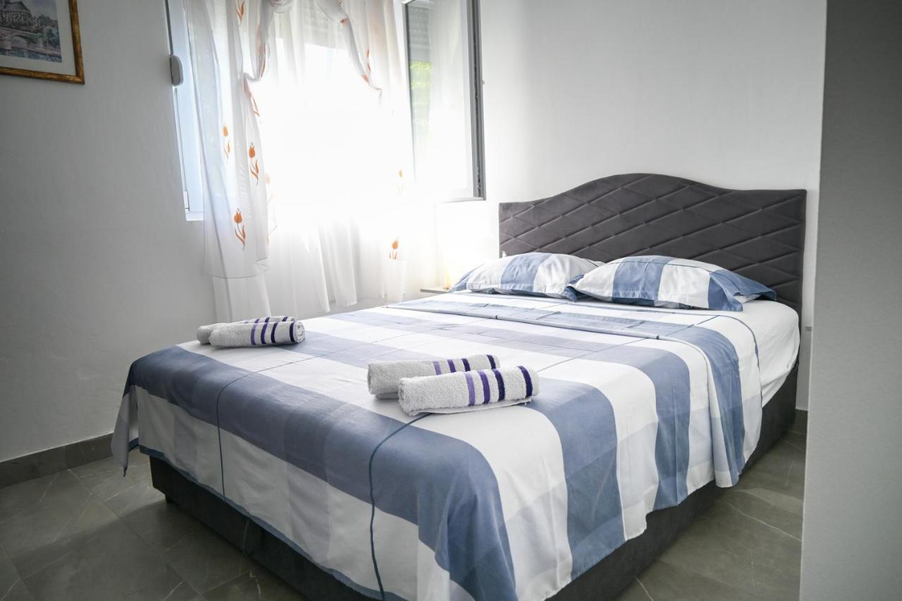 Duricic Apartmani Будва Экстерьер фото